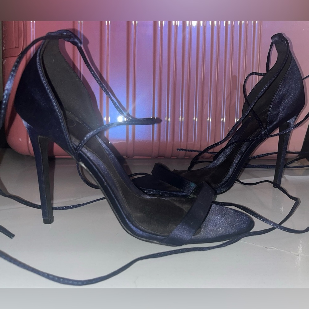 Heels with Leg Ties